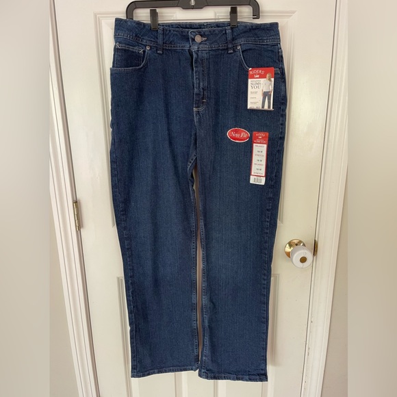 Riders by Lee Relaxed Fit Straight Jeans NWT - Picture 1 of 6